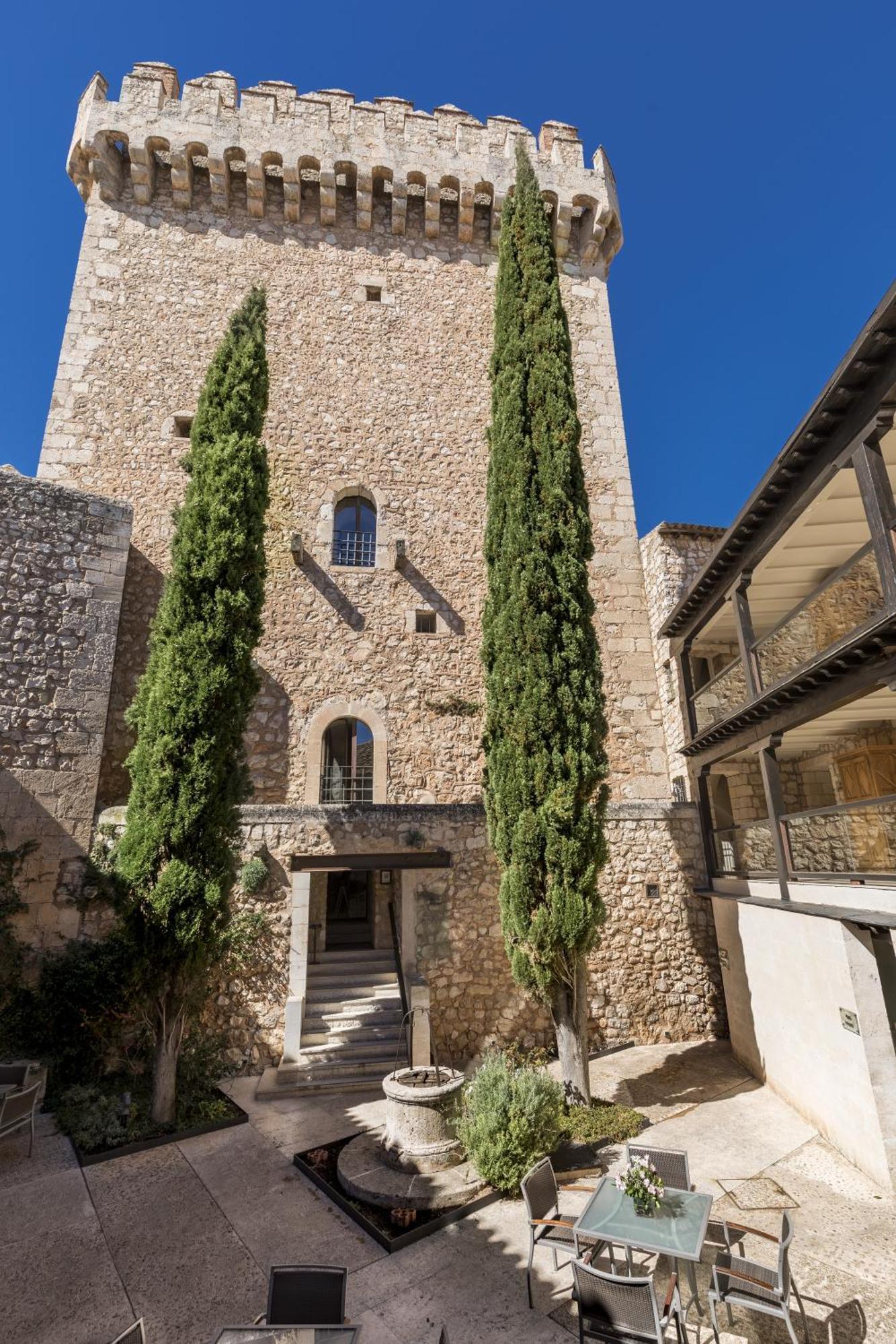 Hotel Parador De Alarcón Exteriér fotografie